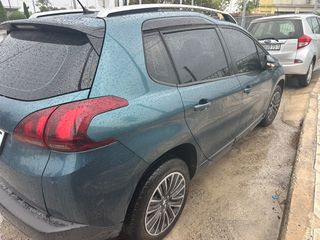 Peugeot 2008 2019 Limited 1500 cc-thumb-4