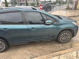 Peugeot 2008 2019 Limited 1500 cc-thumb-5