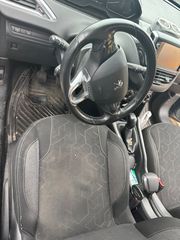Peugeot 2008 2019 Limited 1500 cc-thumb-7