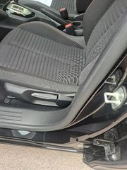 Peugeot 2008 2023 1.5 BLUEHDI 130 ALLURE EAT8-thumb-3