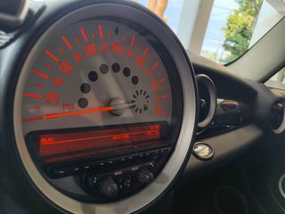 Mini Cooper 2011 R56-thumb-10