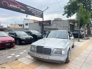 Mercedes-Benz CE 200 1993-thumb-1