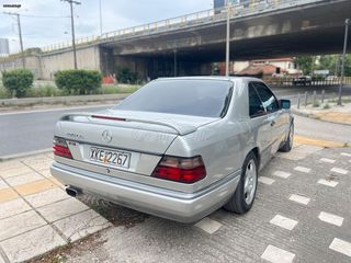 Mercedes-Benz CE 200 1993-thumb-6