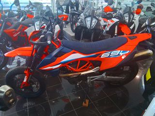KTM 690 SMC 2023-thumb-8