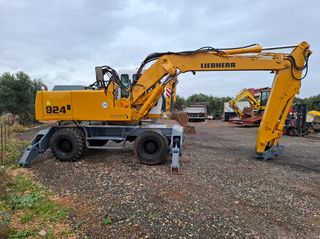 Εκσκαφέας Με Λάστιχα Liebherr 2000 924-thumb-4
