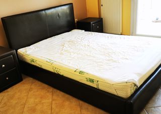 Κρεβατοκάμαρα δερμάτινη set 2.0x1.60-thumb-1