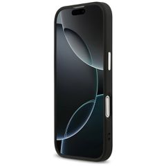 Guess 4G Triangle Logo MagSafe case for iPhone 17 - black-thumb-4