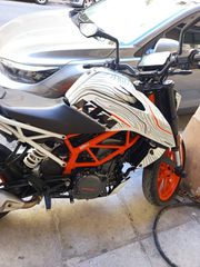 KTM 390 Duke 2021-thumb-3