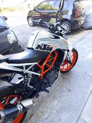 KTM 390 Duke 2021-thumb-6