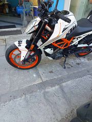 KTM 390 Duke 2021-thumb-10