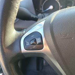 Ford Transit Courier 2016-thumb-16