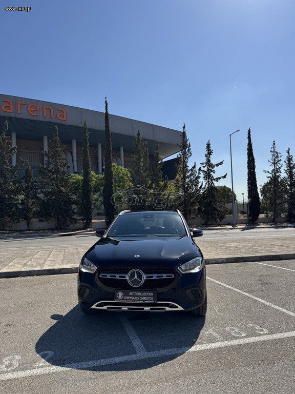 Mercedes-Benz GLA 180 2022