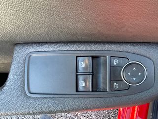 Renault Clio 2020-thumb-16