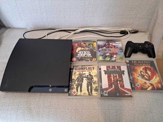 Κονσόλα PlayStation 3 Slim 300GB μεταχειρισμένη με 5 παιχνίδια CIB και χάρτη RDR