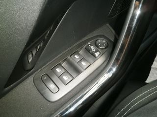 Peugeot 208 2017 1.2 e-THP Allure Business (ΑΛΛΑΛΜΕΝΟΣ ΙΜΑΝΤΑΣ)-thumb-18