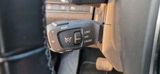 Peugeot 3008 2022 1.6 HYBRID 225 E-EAT8 ALLURE-thumb-23