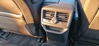 Peugeot 3008 2022 1.6 HYBRID 225 E-EAT8 ALLURE-thumb-28