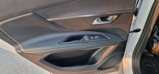 Peugeot 3008 2022 1.6 HYBRID 225 E-EAT8 ALLURE-thumb-30