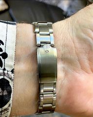 Rolex-thumb-2