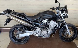 Honda CB 900 F Hornet 2003 919cc  SC48