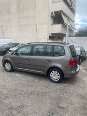 Volkswagen Touran 2011-thumb-6