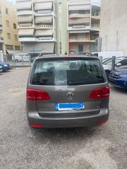 Volkswagen Touran 2011-thumb-9