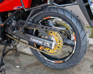 Suzuki V-Strom 650 2010-thumb-12