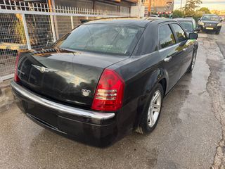 Chrysler 300C 2008-thumb-2