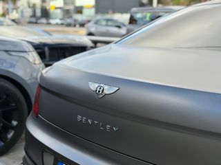 Bentley Continental Flying Spur 2022 S HYBRID-thumb-10