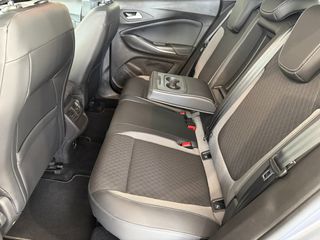 Opel Grandland X 2021 1.2cc 130hp MT6 Tech & Design-thumb-10