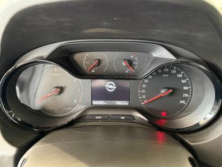 Opel Grandland X 2021 1.2cc 130hp MT6 Tech & Design-thumb-12