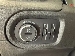 Opel Grandland X 2021 1.2cc 130hp MT6 Tech & Design-thumb-18