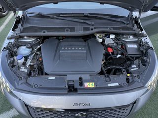 Peugeot 208 2020 GT Line / Ambient light / 136hp / 3D i-Cockpit-thumb-22