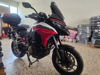 Ducati Multistrada V4 S 2022 Performance Carbon-thumb-3