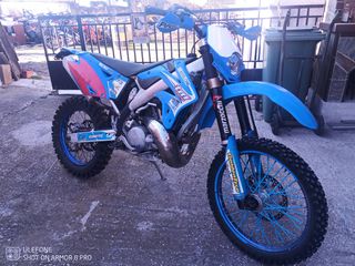 TM EN 250 2T 2009