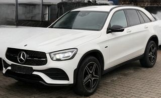 Mercedes-Benz GLC 300 2021 AMG LINE