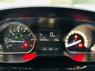 Peugeot 208 2017 1.2 PURETECH 110 GTI LINE PANORAMA FULL EXTRA..!!-thumb-16