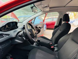 Peugeot 208 2017 1.2 PURETECH 110 GTI LINE PANORAMA FULL EXTRA..!!-thumb-9