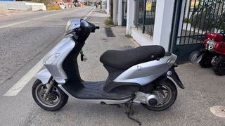 Piaggio FLY 150 4T 2010