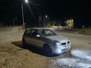 Renault Clio 2001 1.2 16V LOOK SPORT