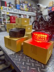 Φανάρι πίσω Stop φιμέ LED με ενσωματωμένα φλας TDM 900-thumb-5