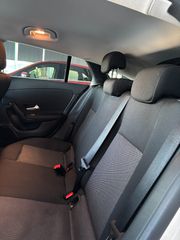 Mercedes-Benz CLA 200 Shooting Brake 2021 CLA 200-thumb-14