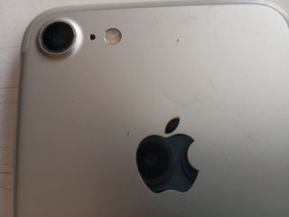 2 iPhone , ΑΣΠΡΟ 0682 & ΑΣΗΜΙ S METΑΧΕΙΡΙΣΜΕΝΑ-thumb-10