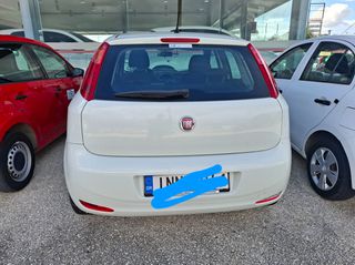 Fiat Punto 2018-thumb-4