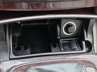 Mercedes-Benz E 200 2005-thumb-37