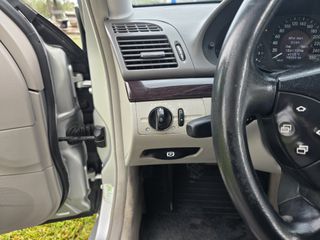 Mercedes-Benz E 200 2005-thumb-39