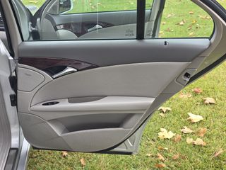 Mercedes-Benz E 200 2005-thumb-12