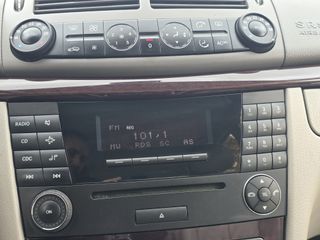 Mercedes-Benz E 200 2005-thumb-31