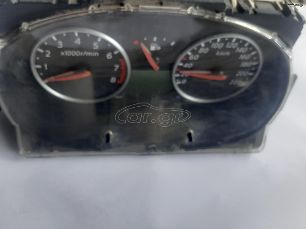 Nissan micra κοντέρ