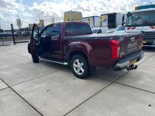 Isuzu D-Max 2014-thumb-2